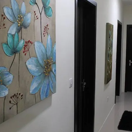 Apartment Large Modern Seaside *