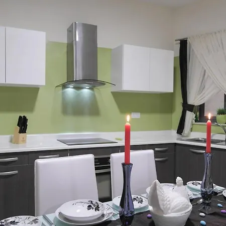 Apartman Large Modern Seaside Birżebbuġa