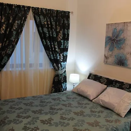 Large Modern Seaside Apartman Birżebbuġa